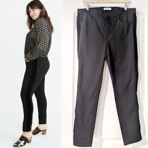 NWT Madewell | 9" Mid-Rise Skinny Jeans: Velvet Tuxedo Stripe Edition